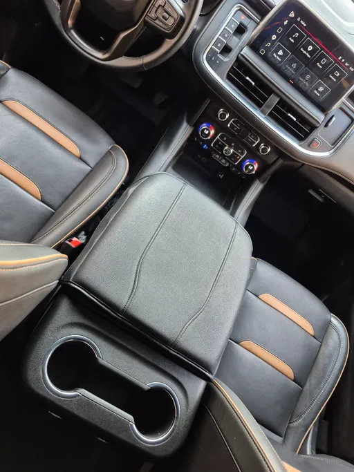 2023 GMC Yukon AT4 Ultimate 