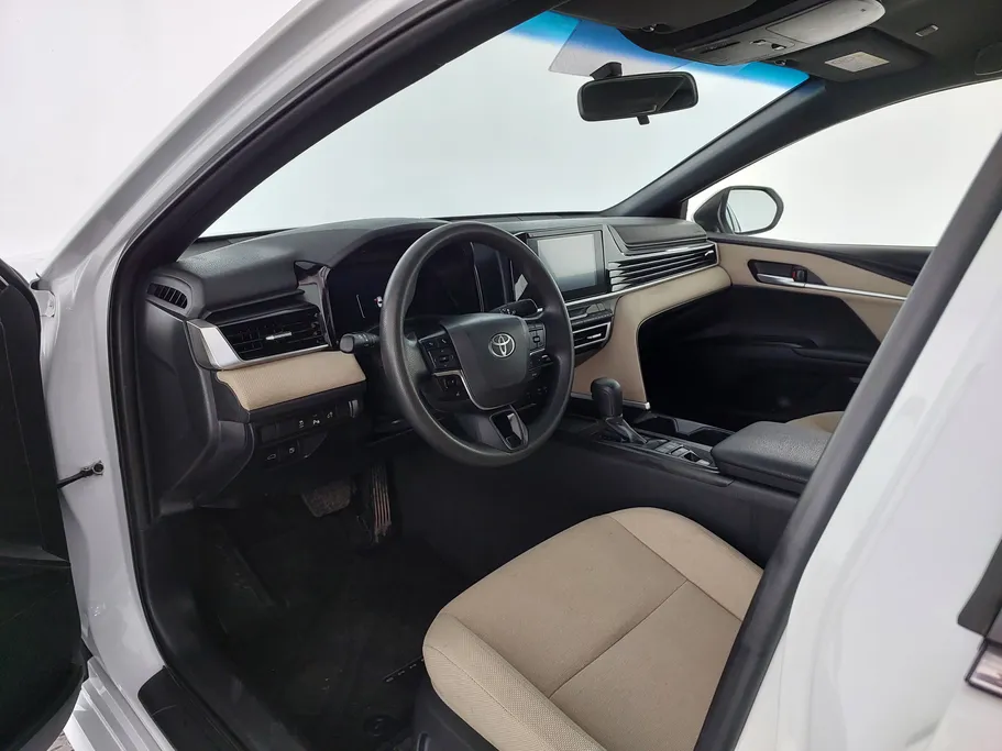 2025 تويوتا Camry  E HEV 