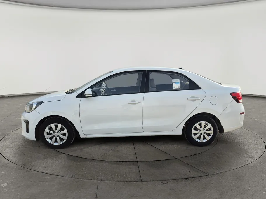 2022 Kia Pegas LX 