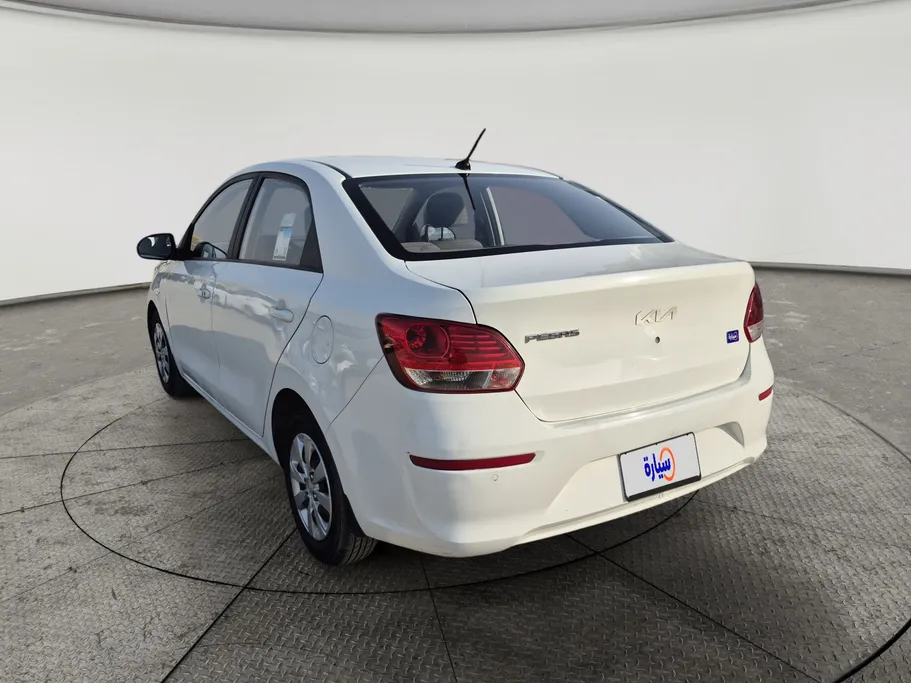 2022 Kia Pegas LX 