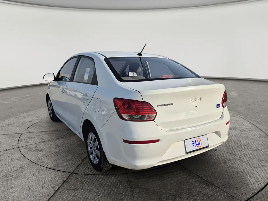 2022 Kia Pegas LX 