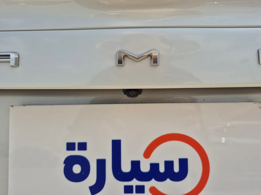تويوتا كامري E 2025 