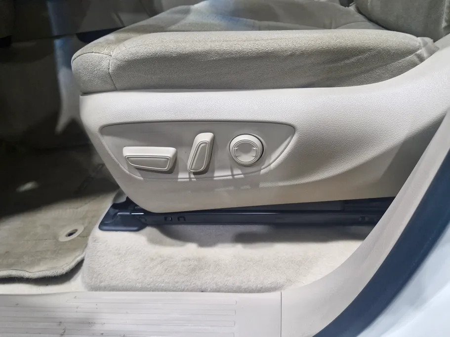 2023 Toyota Land Cruiser GXR 