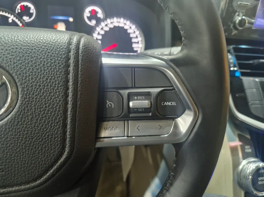 2023 Toyota Land Cruiser GXR 
