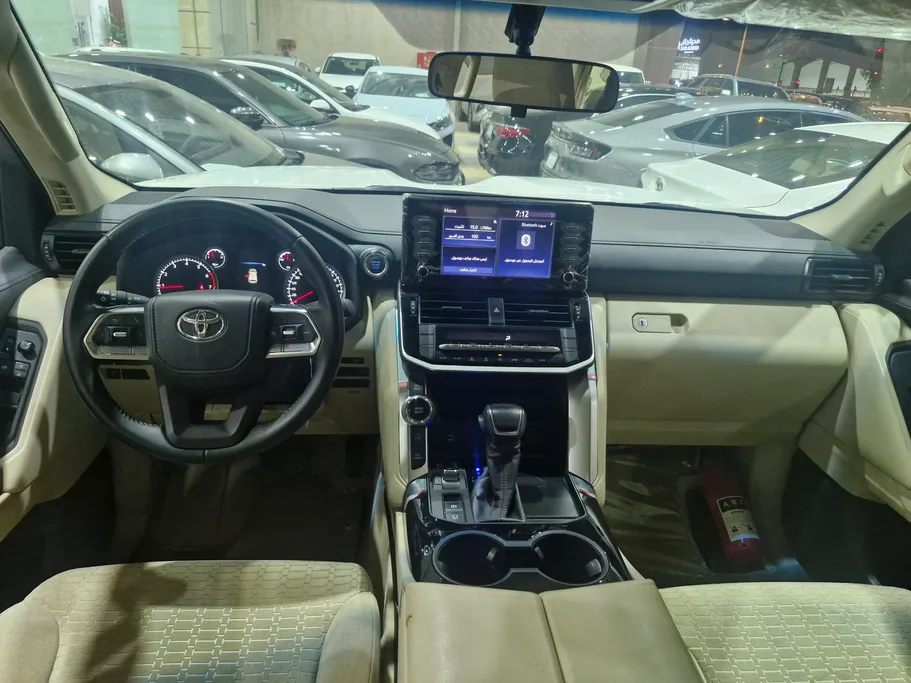 2023 Toyota Land Cruiser GXR 