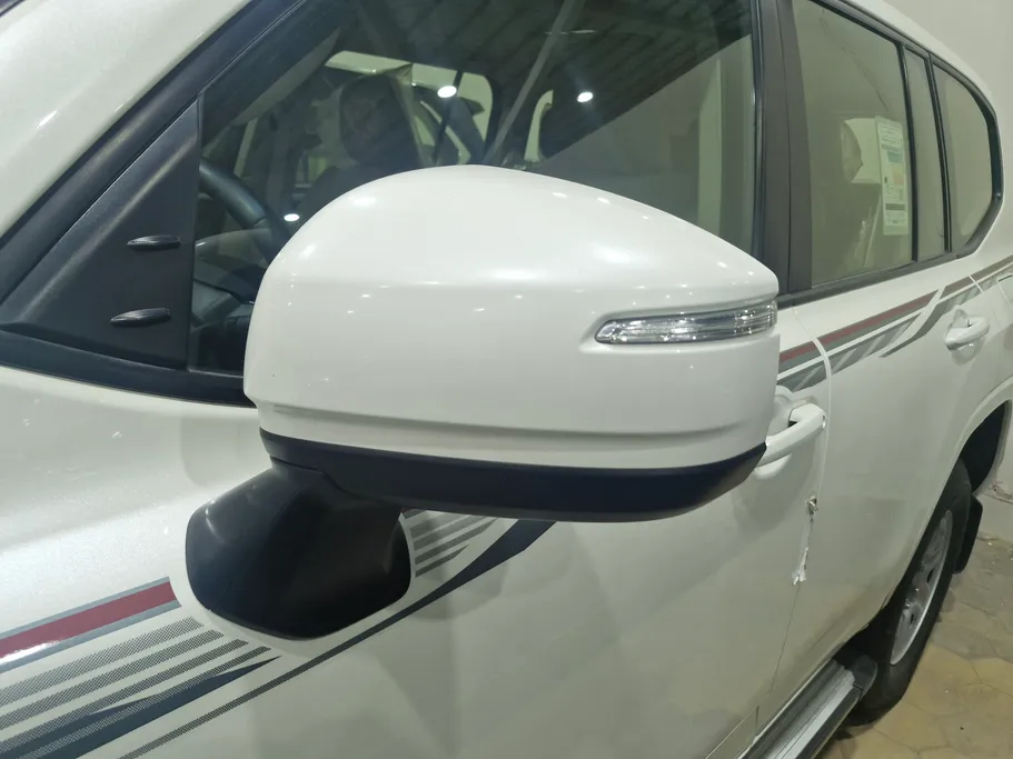 2023 Toyota Land Cruiser GXR 