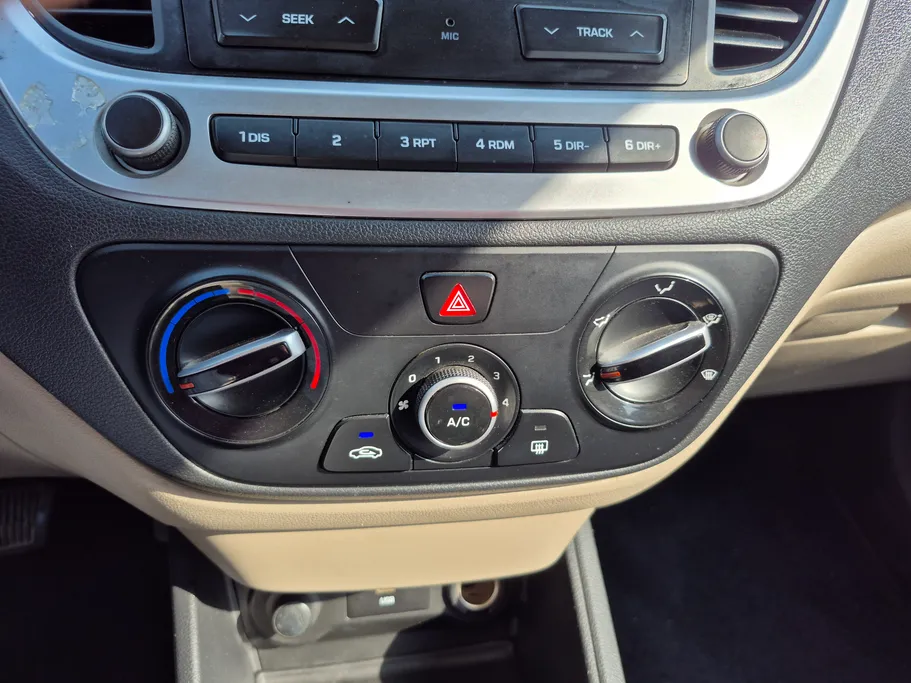 2021 Hyundai Accent Smart 