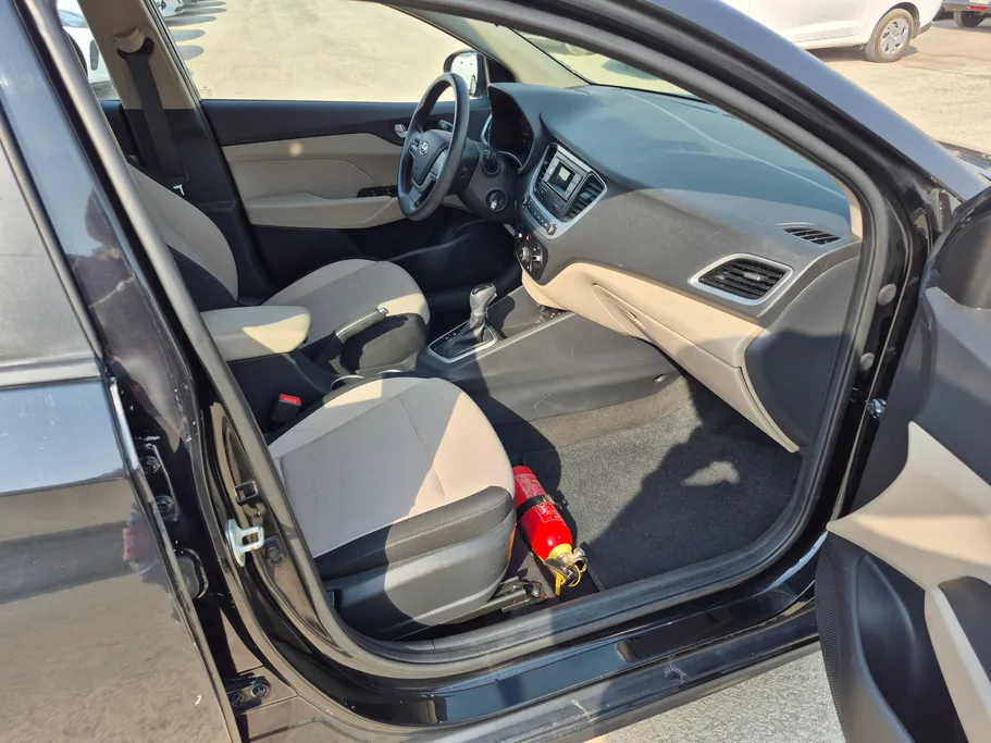 2021 Hyundai Accent Smart 