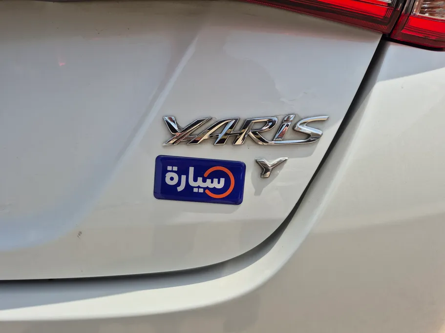 2022 Toyota Yaris  Y 