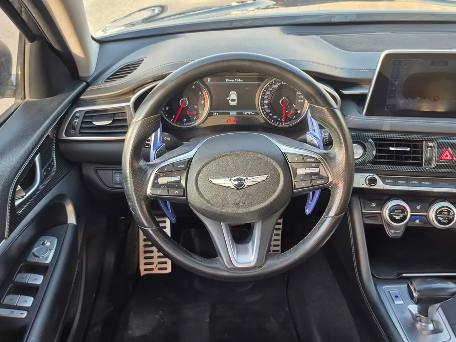 2020 Genesis G70 Prestige 
