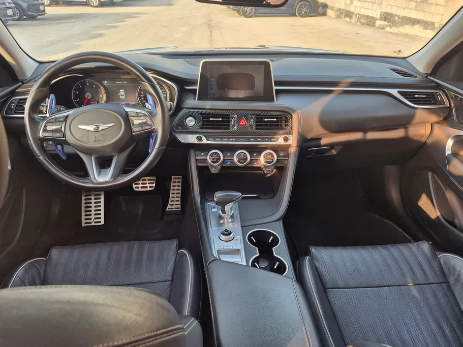 2020 Genesis G70 Prestige 
