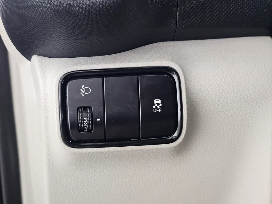 2023 Kia SONET LX 