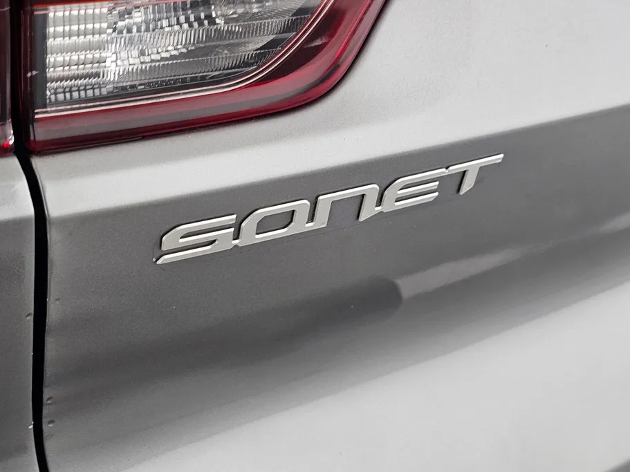 2023 Kia SONET LX 