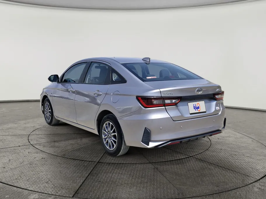 2023 Toyota Yaris  Y 