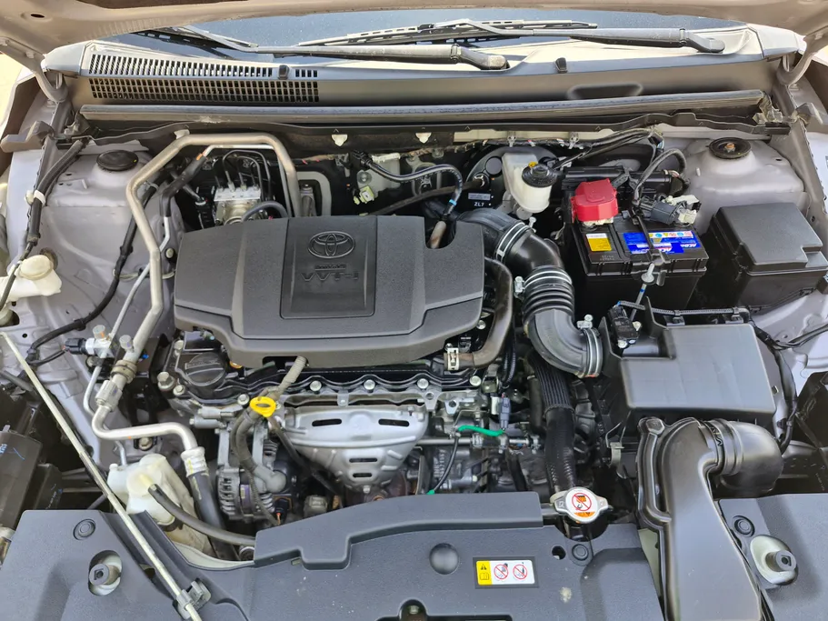 2023 Toyota Yaris  Y 