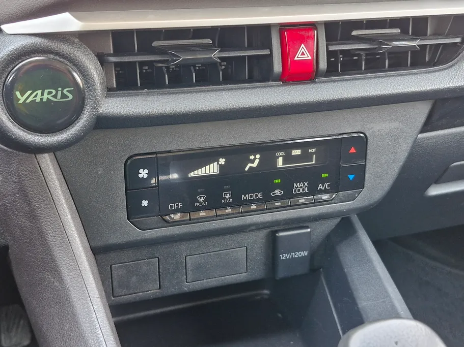 2023 Toyota Yaris  Y 