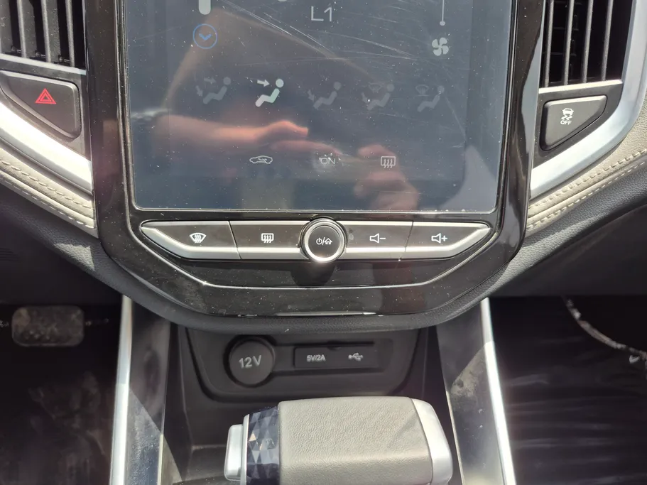 2024 Chevrolet Captiva LS 