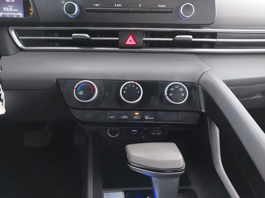 2022 هيونداي Elantra فلييت 