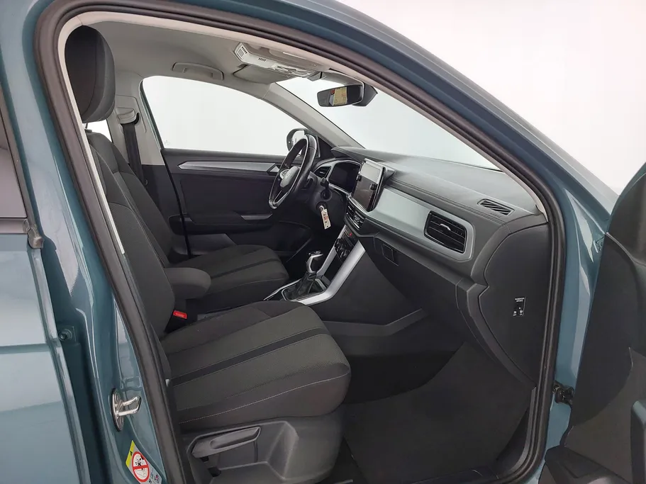 2024 Volkswagen T Roc Life 