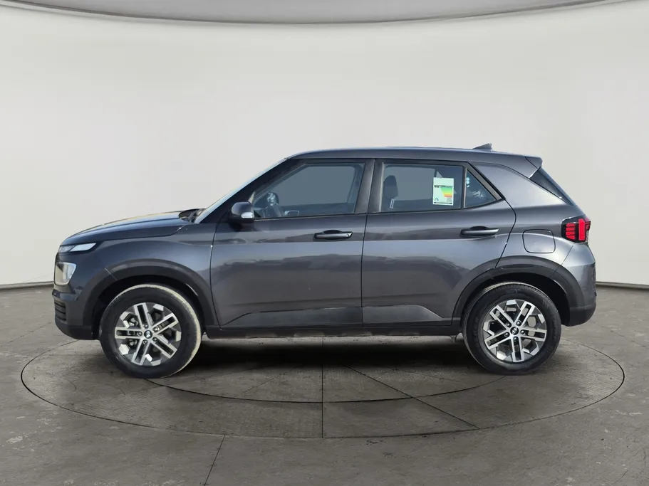 2024 Hyundai Venue Smart 