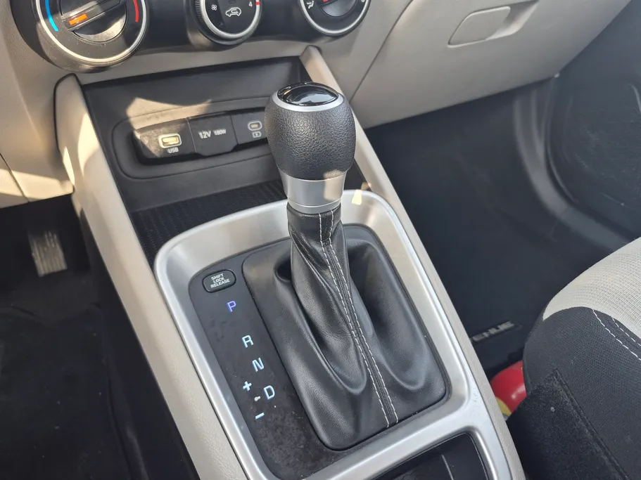 2024 Hyundai Venue Smart 