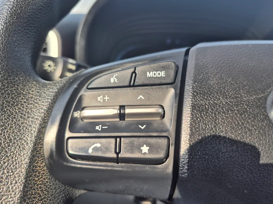 2024 Hyundai Venue Smart 
