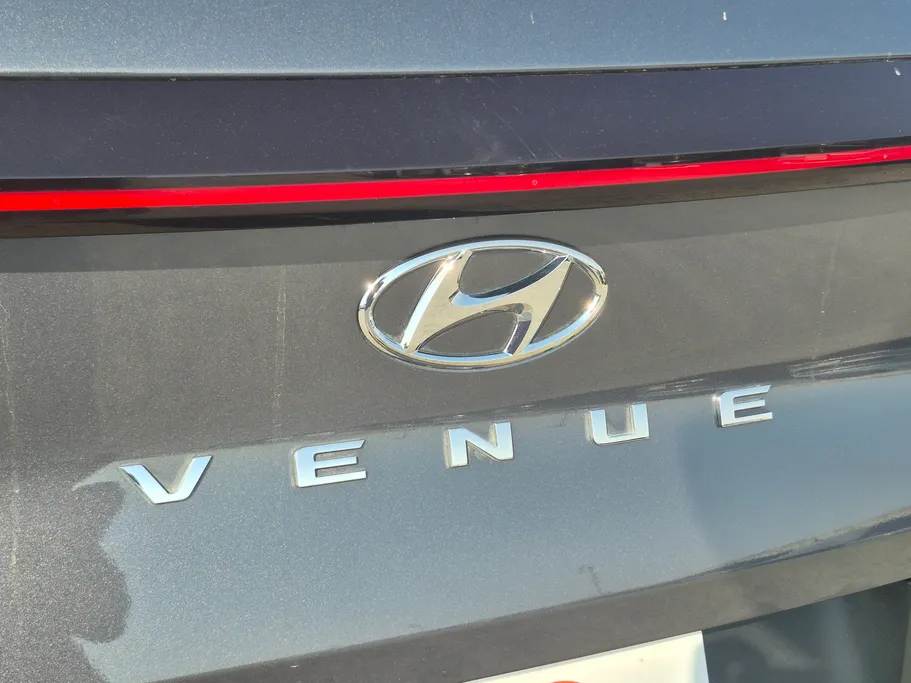 2024 Hyundai Venue Smart 