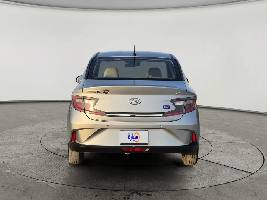 2023 هيونداي Grand i10 فلييت 