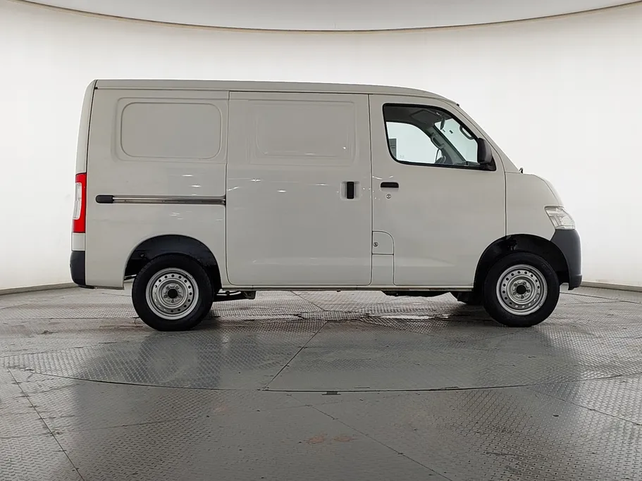 تويوتا لايت ايس فان بضاعة	 2023 
