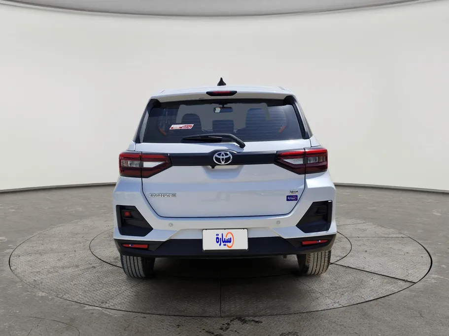 2024 Toyota Raize XLE 