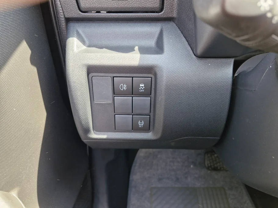 2024 Toyota Raize XLE 