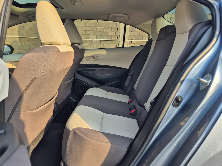 تويوتا كورولا XLI Executive Moonroof 2025 