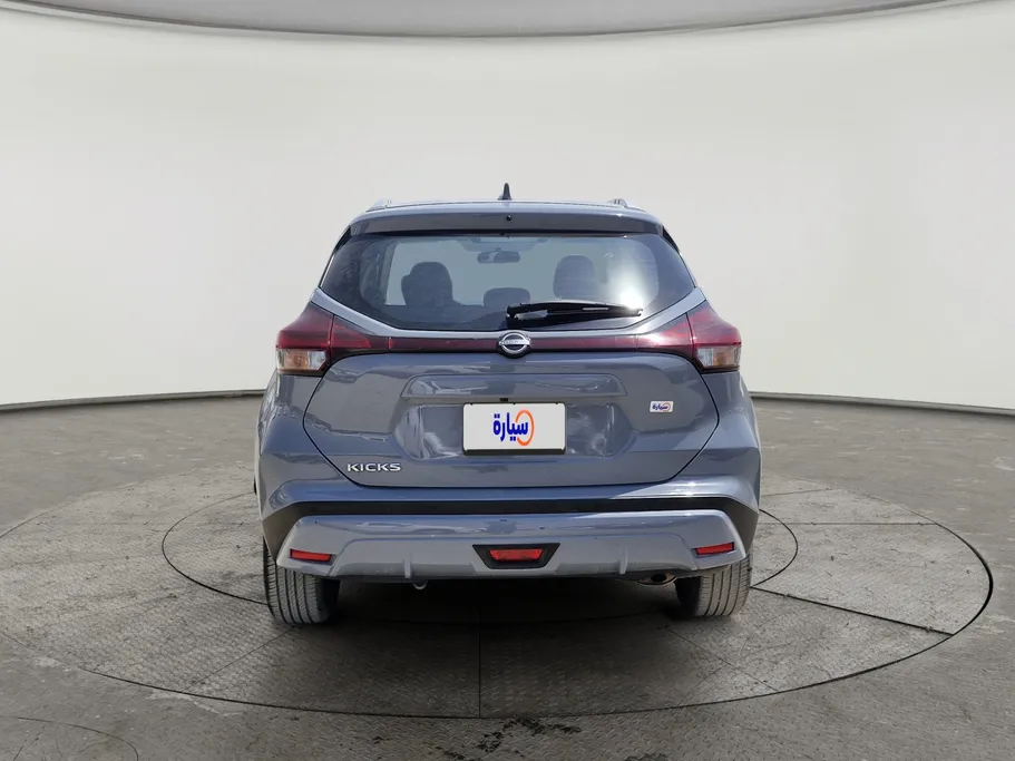 2024 Nissan Kicks S 