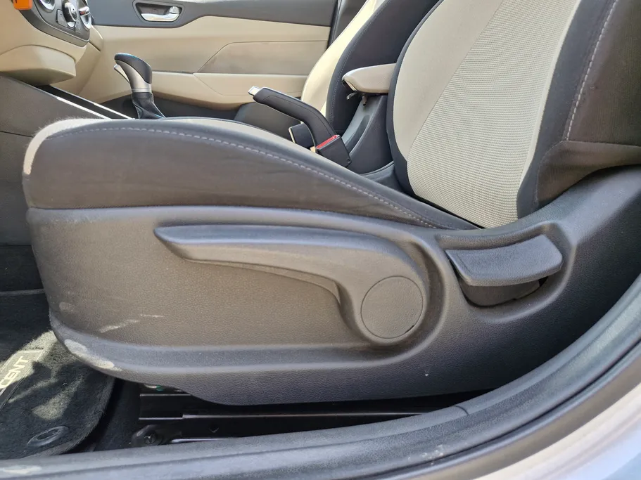 2023 Hyundai Accent Smart 