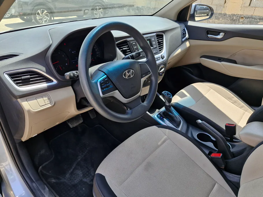 2023 Hyundai Accent Smart 