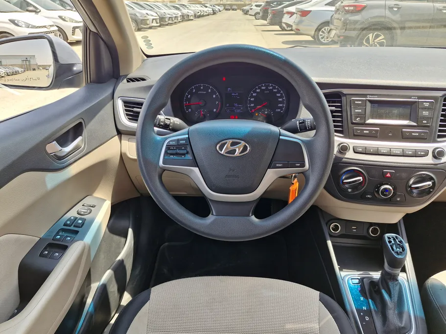 2023 Hyundai Accent Smart 