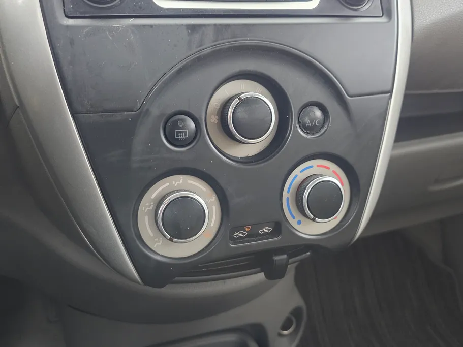 2021 Nissan Sunny SV 
