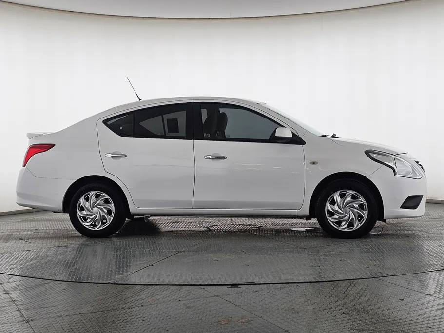 2021 Nissan Sunny SV 