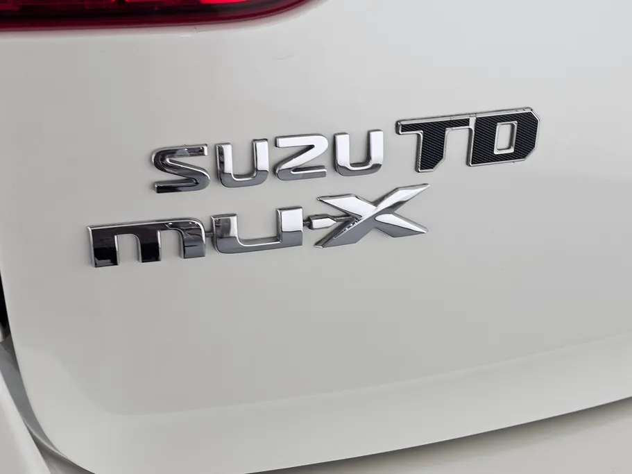 ايسوزو MUX STD 2022 