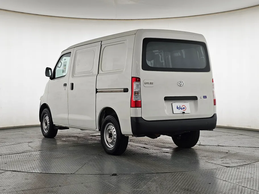 2023 Toyota LiteAce Van 