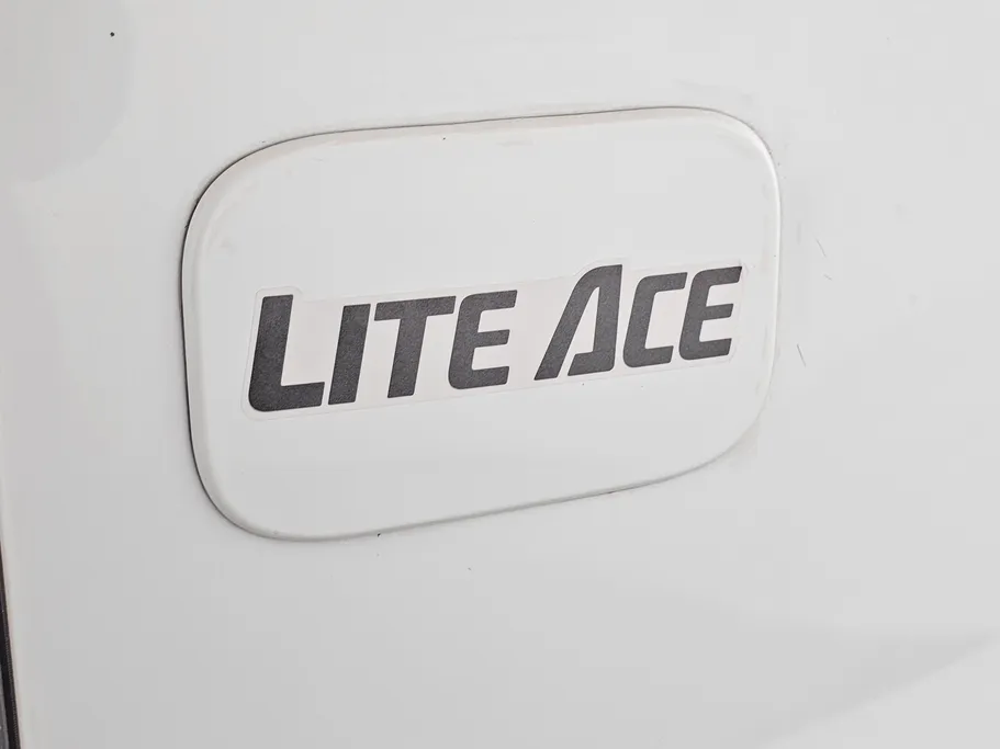 2023 Toyota LiteAce Van 