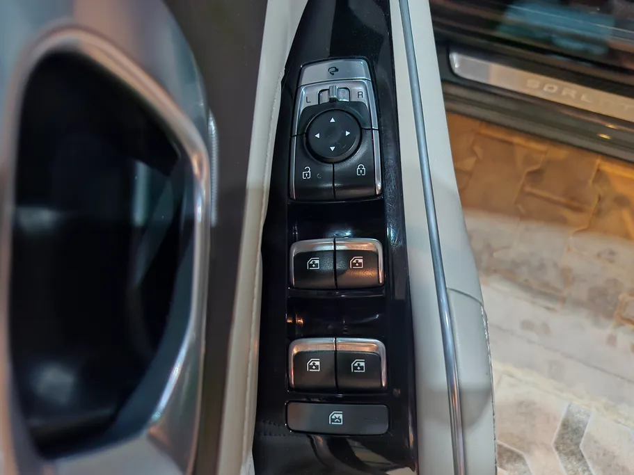 2024 Kia Sorento GLS 