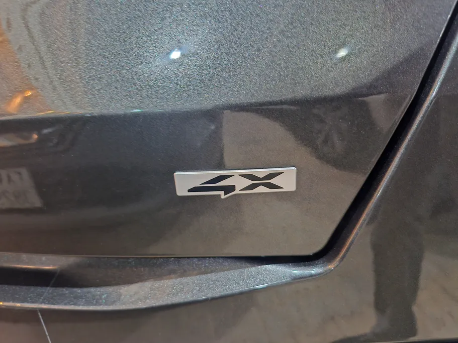 2024 Kia Sorento GLS 