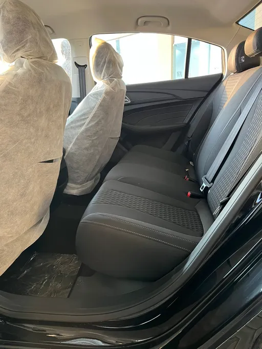 2025 MG 5 COM 
