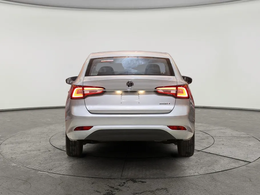 2025 MG 5 COM 