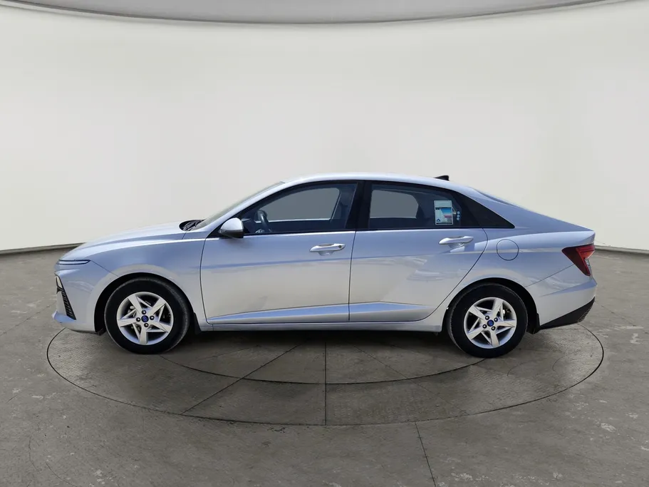 2025 Hyundai Accent Fleet 