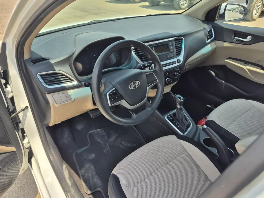 2023 Hyundai Accent Smart 