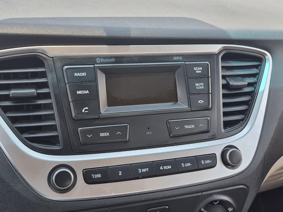 2023 Hyundai Accent Smart 