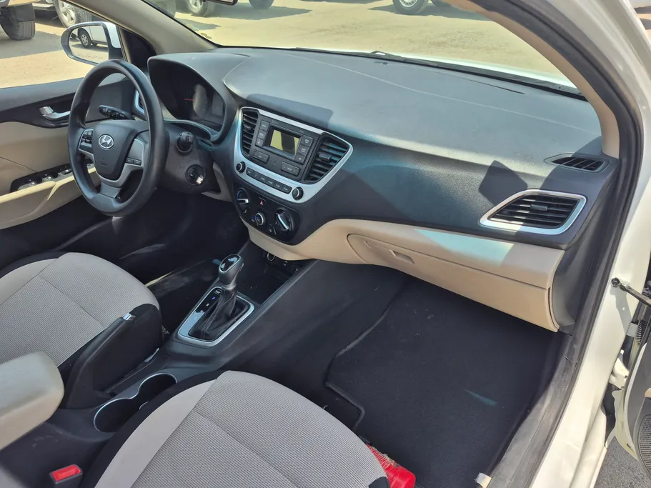 2023 Hyundai Accent Smart 