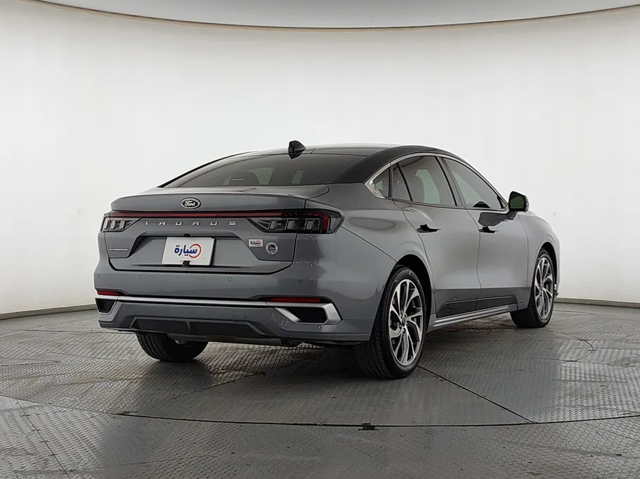 2025 Ford Taurus Titanium 